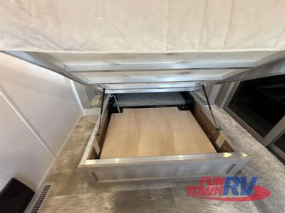 2024 Forest River RV Rockwood Signature - Photo 33