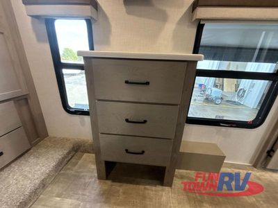2024 Forest River RV Rockwood Signature - Photo 35