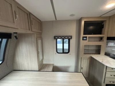 2021 Coachmen Freedom Express Ultra Lite - Photo 18