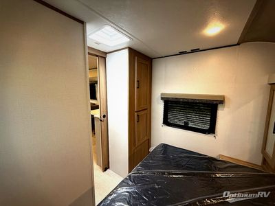 2026 Dutchmen Aspen Trail LE — photo 16 view