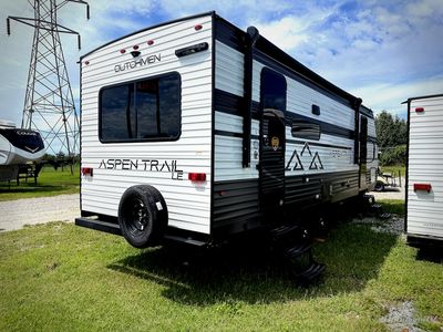 2026 Dutchmen Aspen Trail LE — side profile view