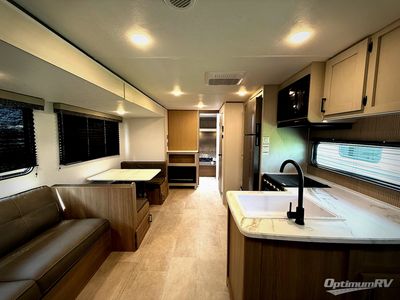 2026 Dutchmen Aspen Trail LE — interior view