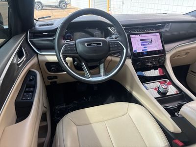 2024 Jeep Grand Cherokee - Photo 4