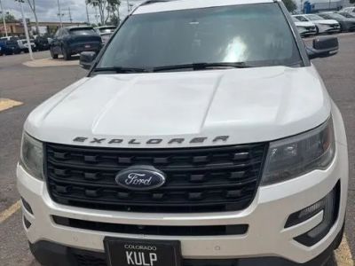 2017 Ford Explorer — rear three-quarter view
