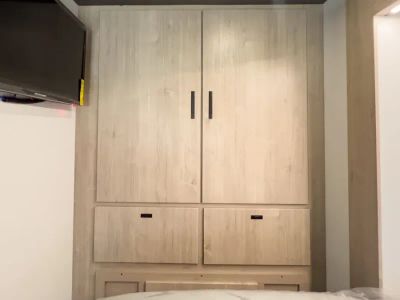 2026 Grand Design LINEAGE SERIES M — photo 15 view