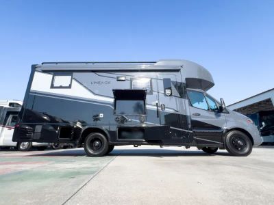 2026 Grand Design LINEAGE SERIES M — photo 20 view