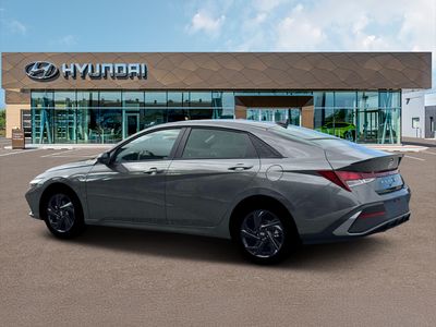 2026 Hyundai Elantra - Photo 23
