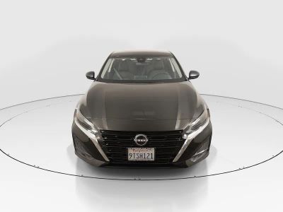 2025 Nissan Altima - Photo 2