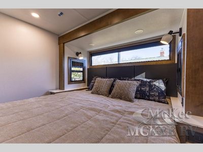 2026 Keystone RV Montana - Photo 37