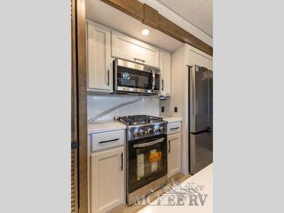 2026 Keystone RV Montana - Photo 20