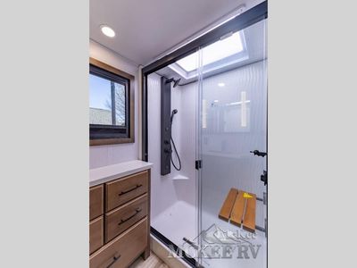 2026 Keystone RV Montana - Photo 33