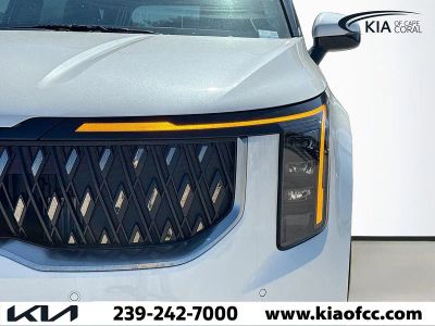 2026 Kia Carnival Hybrid — photo 7 view