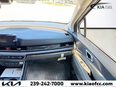 2026 Kia Carnival Hybrid — photo 16 view