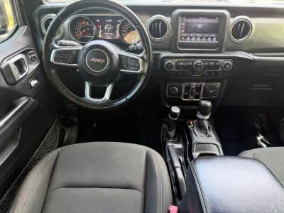 2021 Jeep Wrangler — photo 14 view