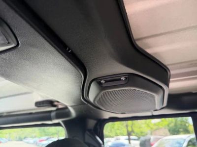 2021 Jeep Wrangler — photo 16 view