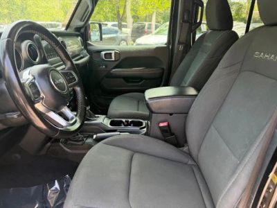 2021 Jeep Wrangler — photo 18 view