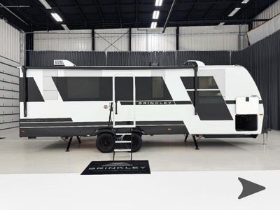 2026 Brinkley Model I - Photo 35