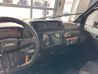 2025 Kawasaki RIDGE Limited HVAC - Photo 6