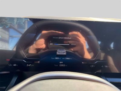 2025 BMW i5 - Photo 15
