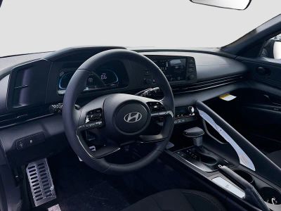 2026 Hyundai ELANTRA — photo 7 view