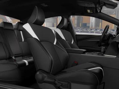 2026 Toyota Camry - Photo 31