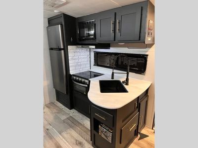 2022 Keystone RV Keystone Springdale — photo 9 view