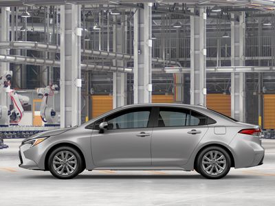 2026 Toyota Corolla Hybrid - Photo 6