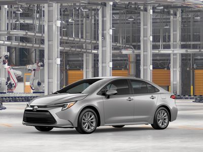 2026 Toyota Corolla Hybrid - Photo 3