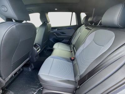 2026 Volkswagen Tiguan — photo 20 view