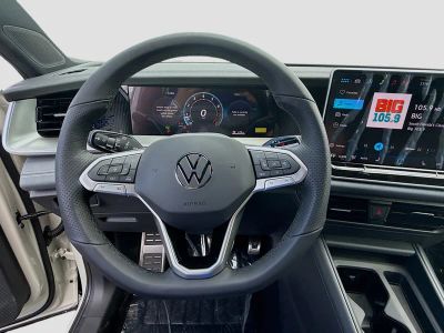 2026 Volkswagen Tiguan — photo 10 view