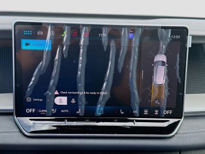2026 Volkswagen Tiguan — photo 13 view