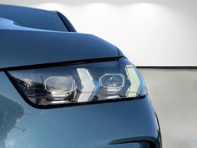 2026 BMW X5 — photo 9 view