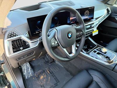 2026 BMW X5 — photo 25 view