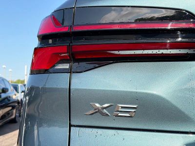2026 BMW X5 — photo 10 view