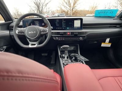2026 Kia K5 — photo 12 view