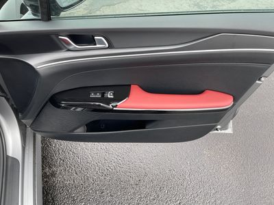 2026 Kia K5 — photo 21 view