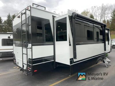 2026 Brinkley Z AIR - Photo 3