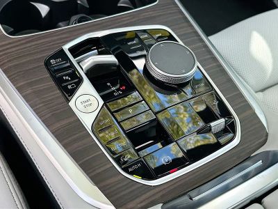 2026 BMW X5 — photo 14 view