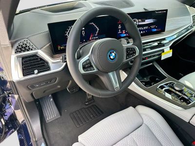 2026 BMW X5 — photo 7 view