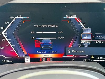 2026 BMW X5 — photo 9 view