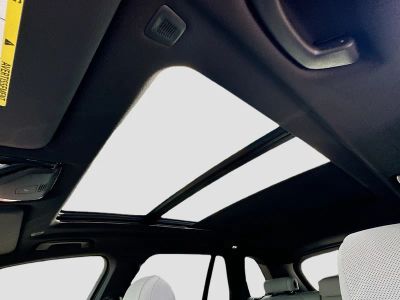 2026 BMW X5 — photo 15 view