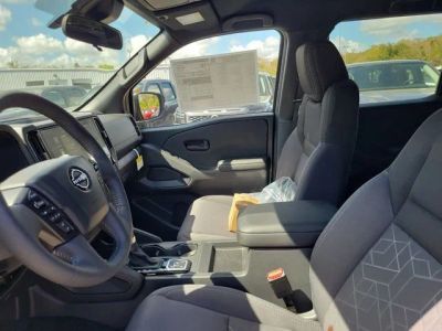 2026 Nissan Frontier — photo 9 view