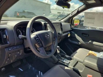 2026 Nissan Frontier — photo 8 view