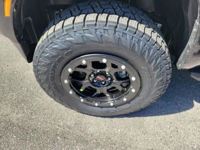 2026 Nissan Frontier — detail view