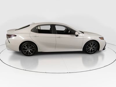 2023 Toyota Camry - Photo 8