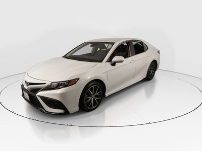 2023 Toyota Camry - Photo 3
