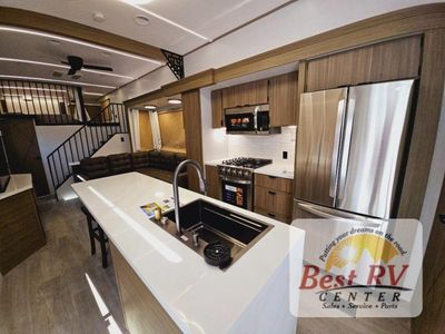 2025 Forest River RV Wildwood Grand Lodge - Photo 11