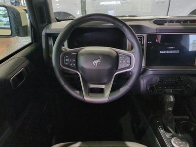 2025 Ford Bronco - Photo 15