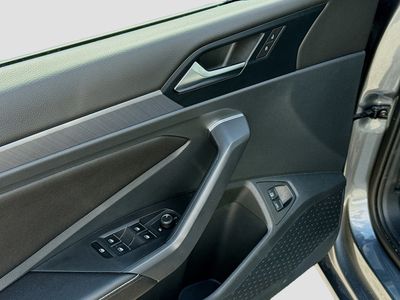 2023 Volkswagen Jetta - Photo 21