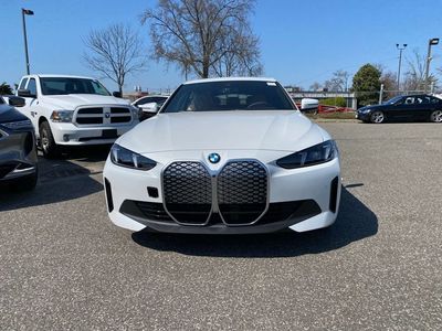 2026 BMW i4 - Photo 2